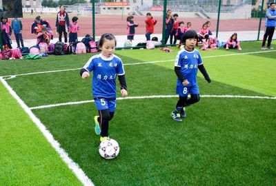 “新华新星杯”2018年宁波市奉化区第三届校园足球联赛(小学组)圆满落幕