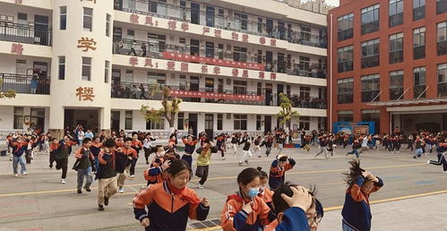 淮北市濉溪路小学携手市国防动员办公室开展5 12防灾减灾应急疏散演练系列活动