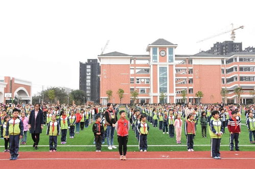 more english more fun 记海门市第一实验小学首届英语节开幕仪式