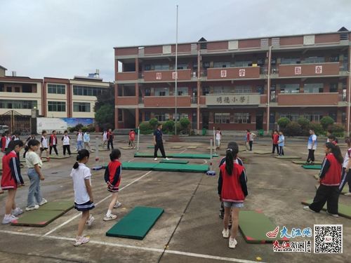 庐山市小学一组片区教研共同体 送教下乡 活动在星子中心小学开展 组图